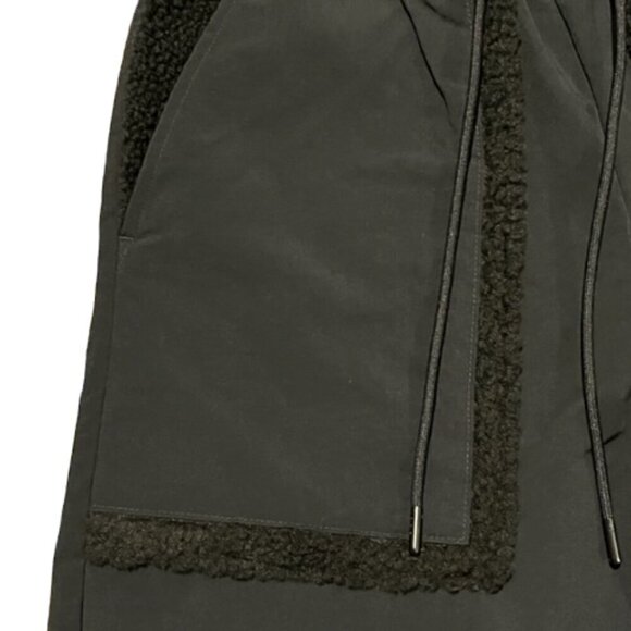 Nike NWOT Women's Sportswear Essential Woven Black Fleece Jogger High Rise Pants - Picture 8 of 14